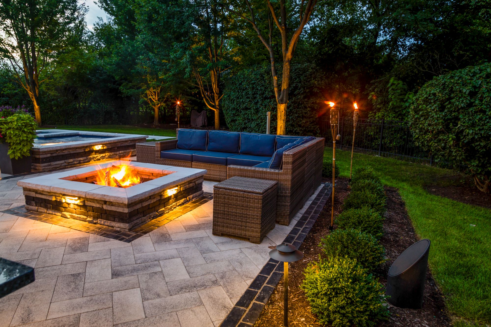 26W240 Arrow Glen Court-33